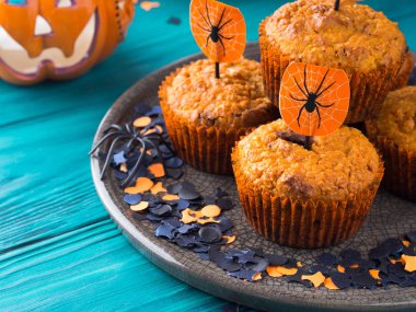 Kabak kekler Cadılar Bayramı çocuklar için parti