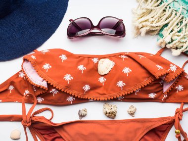 Beyaz plaj kadın moda aksesuarları