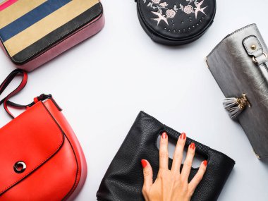 Beyaz kadının Çantalar Çantalar