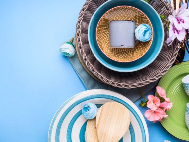 Sofra yemek pastel mavi arka plan ayarla