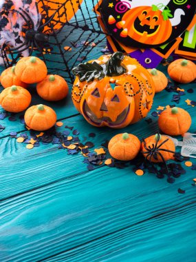 Cadılar Bayramı hüner ya da muamele etmek hala hayat