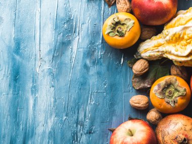 Sonbahar meyve Şükran günü mavi arka plan