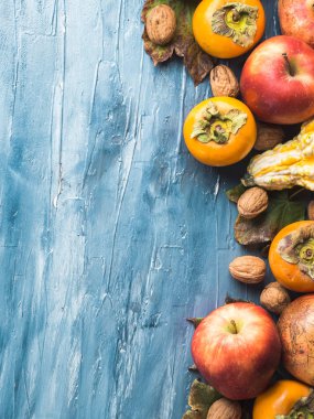 Sonbahar meyve Şükran günü mavi arka plan