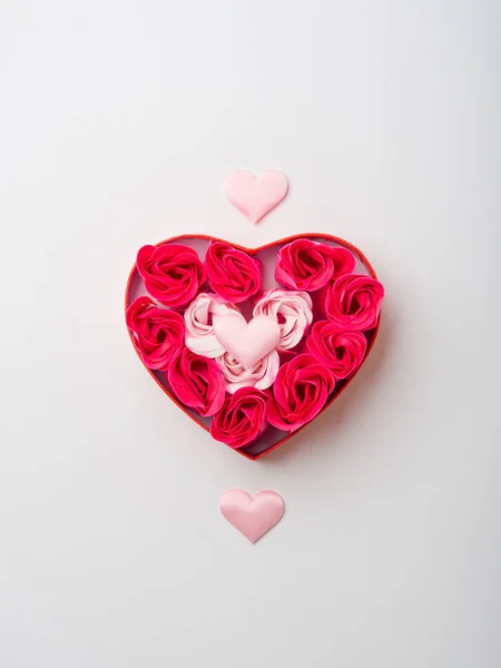 День Святого Валентина концепція вітальної листівки з квітами — стокове фото