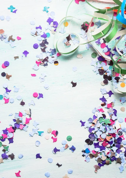 Konfeti ile renkli parti arka plan.