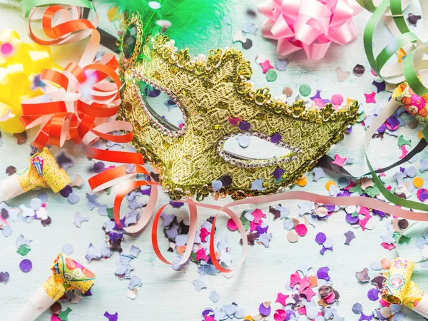 Barevný jeřábální Mardi Gras — Stock fotografie