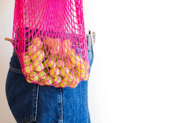 Üzüm ile yeniden kullanılabilir örgü çanta ile Kadın