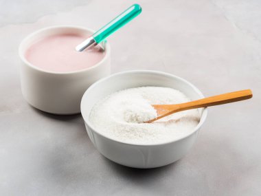Kolajen protein tozu mermer kapta.