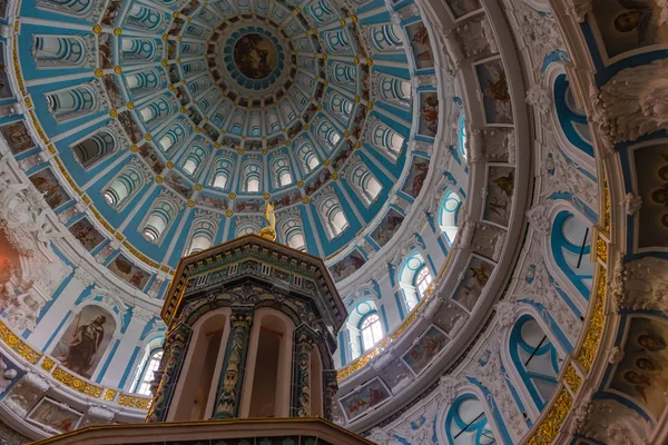 Innenraum der Auferstehungskathedrale des neuen jerusalem-Monsters — Stockfoto