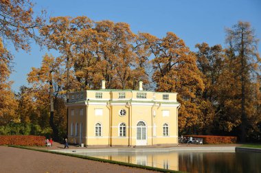 Pushkin, Rusya - 14 Ekim 2018: üst banyo köşk Tsarskoye Tsarskoe Selo, bir St. Petersburg Catherine parkta