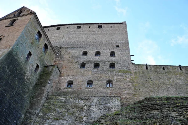 Las Murallas Antiguo Castillo Una Fortaleza Narva Estonia — Foto de Stock