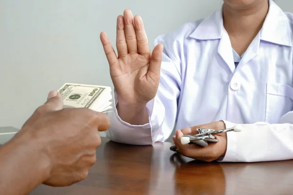 Cropped Image Female Doctor Hand Refusing Take Bribe Patient Man — Stock Photo, Image