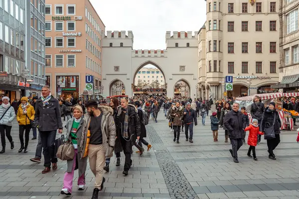 Noel 'de Münih sokakları