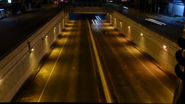 Tiempo Lapso Video Del Coche Corriendo Túnel Carretera — Vídeos de Stock