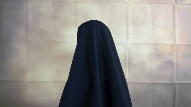 Asiatiques Garçons Portant Des Costumes Halloween Tenant Des Poupées Sur — Video