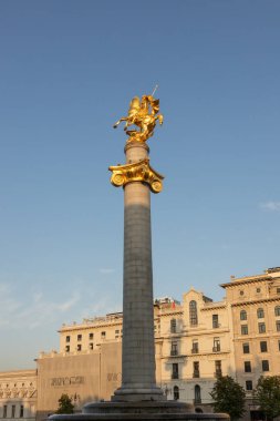 Aziz George Anıtı, Özgürlük Meydanı, Tiflis, Gürcistan 06.10.2019