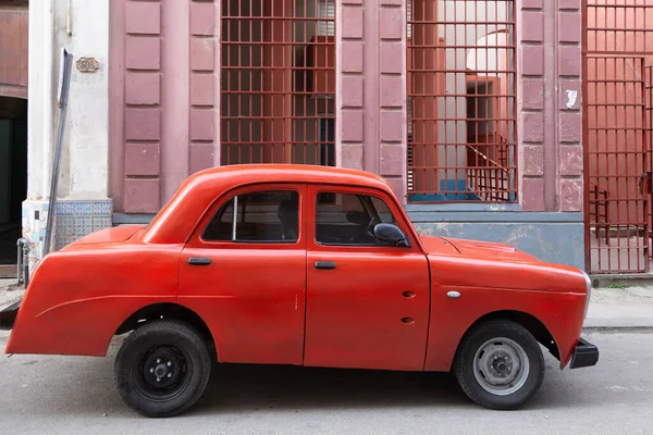 Cuba 2019 Colourful Old Car Used Taxi Transportation Vehicles Part — Stock Photo, Image