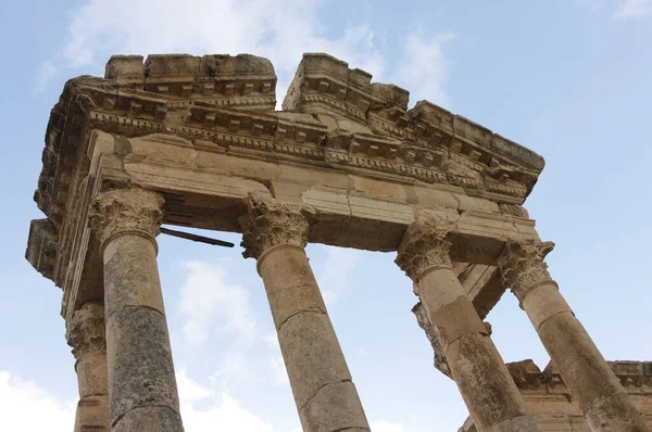 Apamea Sýrie Květen 2009 Sýrie Před Válkou Velká Kolonáda Triumfální — Stock fotografie