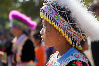 Luang Namtha Laos 12.24.2011 Kuzeybatı Laos kabilesindeki Hmong çocuklarına ait çok nadir görüntüler. Hmong Yeni Yılı, hasatın bitişinin kutlaması. Yeni yılın başlangıcı.. 
