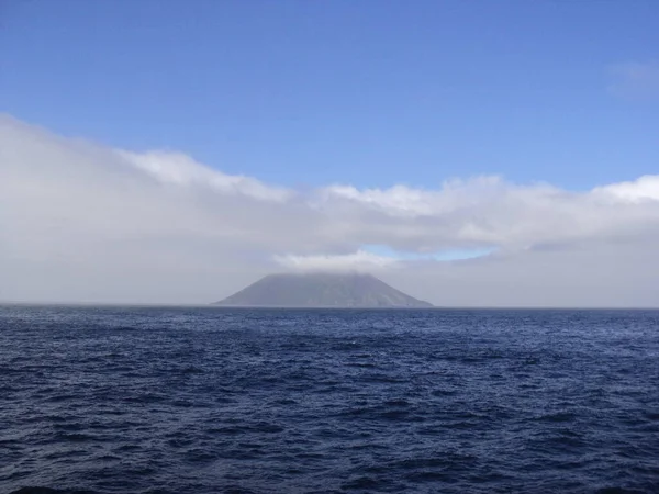 海洋中孤寂的千岛岛 — 图库照片