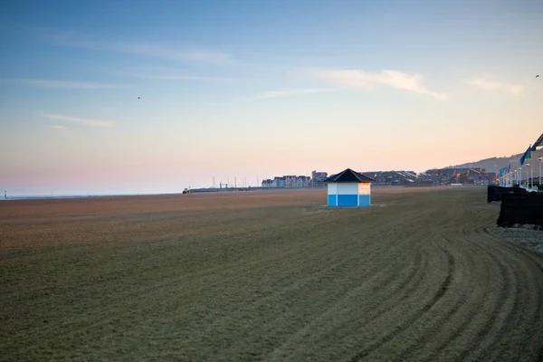 Sandstrand Nesandstrand Nära Havet Solig Dag Normandie Havet Solig Dag — Stockfoto