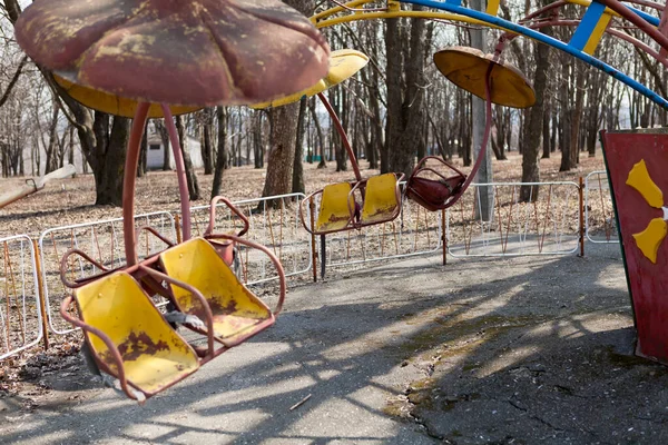 Verlassener Freizeitpark Einem Sonnigen Tag — Stockfoto