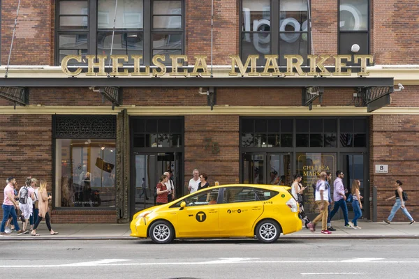 New York Usa May 2018 People Visiting Chelsea Market New — Stock Photo, Image