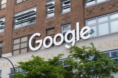 New York'ta Google ofis dışında Google işareti