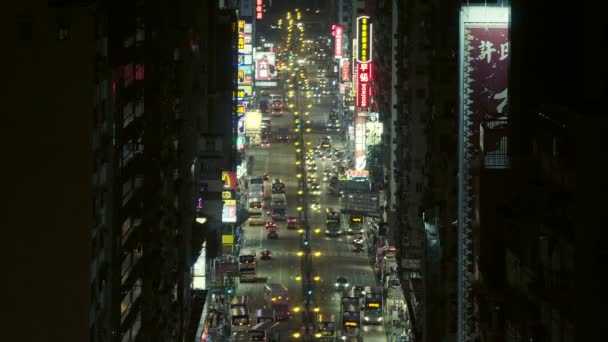 Hongkong Kina Jun 2017 Trafik Upptagen Gata Mongkok Natten Som — Stockvideo