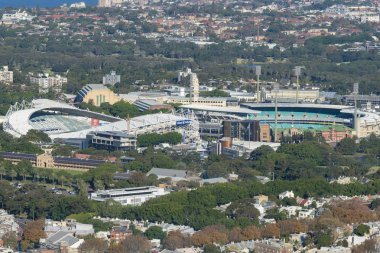 Sidney Futbol Stadyumu ve Sydney Kriket Sahası