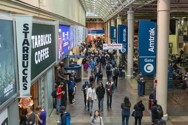 Pendelaars aan het station in Washington Dc — Stockfoto