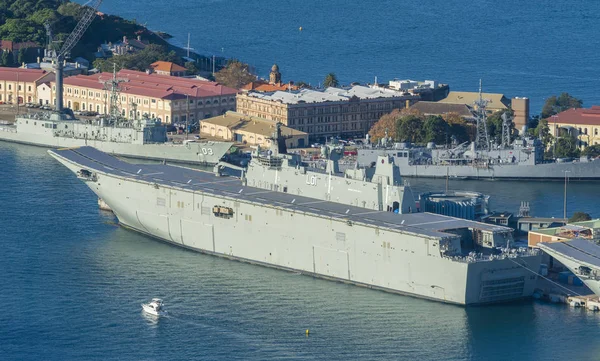 Vista aérea do HMAS Adelaide da Marinha Real Australiana Imagem De Stock