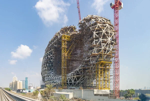 O Museu do Futuro em construção em Dubai — Fotografia de Stock
