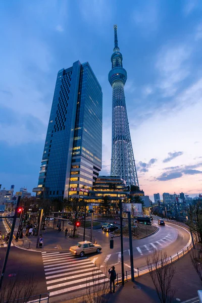View of Tokyo Skytree at sunset — Stock Photo, Image