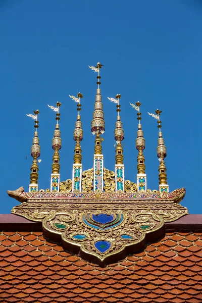 Apex of Temple Roof at Wat Phra Sing - Chiang Rai, Thaïlande — Photo