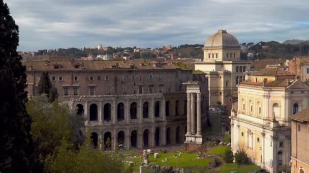 マルケルスの劇場はイタリア ローマの古代野外劇場です — ストック動画