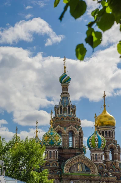 Kan Saint Petersburg Rusya Nın Çok Ünlü Landmark Üzerinde Kilisesi — Stok fotoğraf