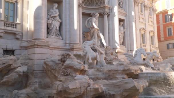 Trevi Fountain in Rome — Stock Video