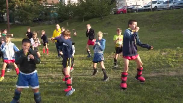 Mariupol Ucrania Septiembre 2018 Aire Libre Entrenar Los Atletas Jóvenes — Vídeo de stock