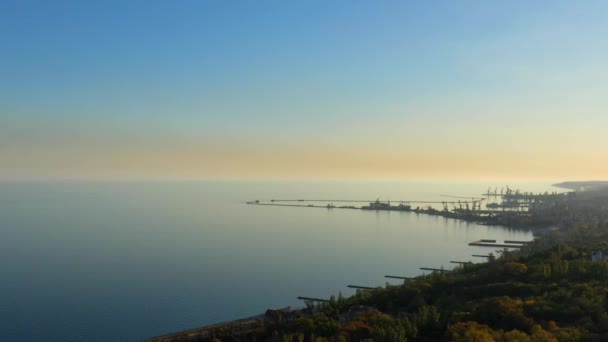 Havet Och Hamn Kvällen Höstens Tid Aerial Skytte — Stockvideo