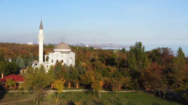 Общественный Парк Осенью Парке Мечеть Мариуполь Украина Авиационное Видео — стоковое видео