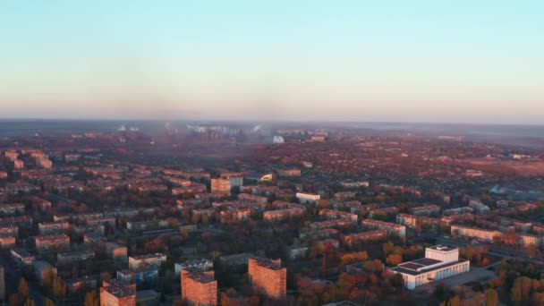 Letecký Pohled Smog Nad Rezidenční Čtvrti Městě Večerní Čas Znečištění — Stock video
