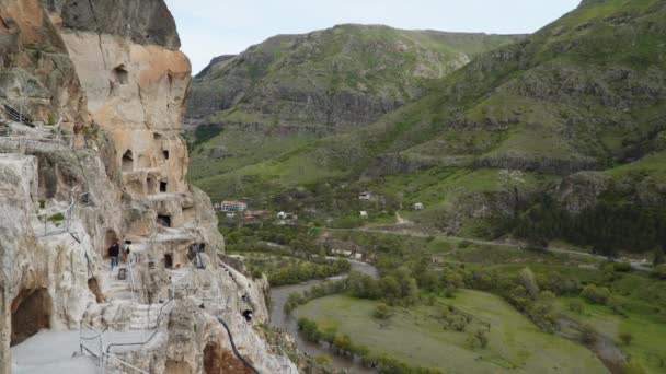 Vardzia Gruzie Května 2019 Vardzia Jeskynní Klášter Jižní Gruzii Vykopaný — Stock video