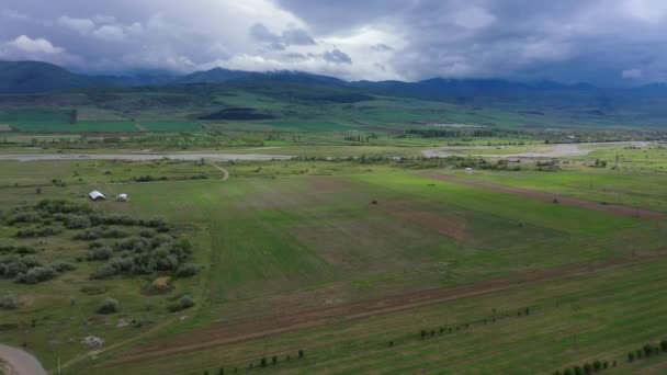 Vale Montanha Geórgia Montanhas Nas Nuvens Clima Nublado — Vídeo de Stock