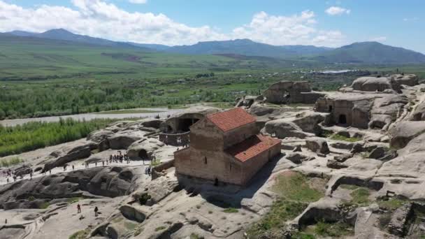 Uplistsikhe Una Antigua Ciudad Rocosa Este Georgia Vista Aérea — Vídeos de Stock