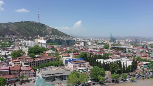 トビリシ ジョージア 2019年5月8日 ジョージアの首都トビリシの景色 空中風景 — ストック動画