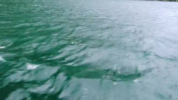 深い海の表面の波は — ストック動画
