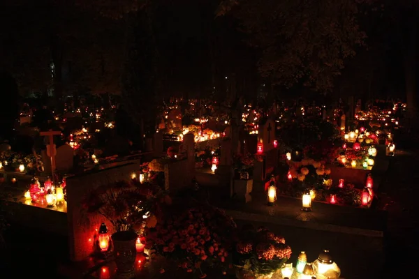 Cementerio Durante Día Todos Los Santos Polonia —  Fotos de Stock