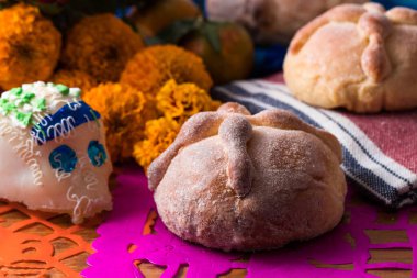 Day of the Dead Offering whit dead bread, sugar skull and cempasuchil flower clipart