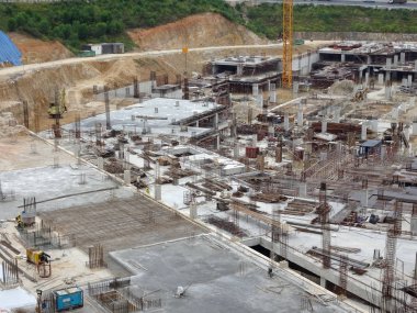 Kuala Lumpur, Malezya - 15 Eylül 2016: Bina Vakfı iş inşaat sahasında. Çalışma yüzeyinin altında inşaat devam eden işi